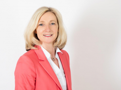  Hedwig Schneider